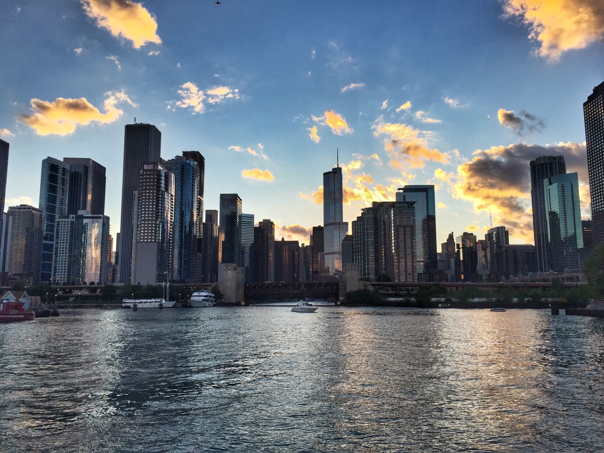 CHICAGO ARCHITECTURE TOUR