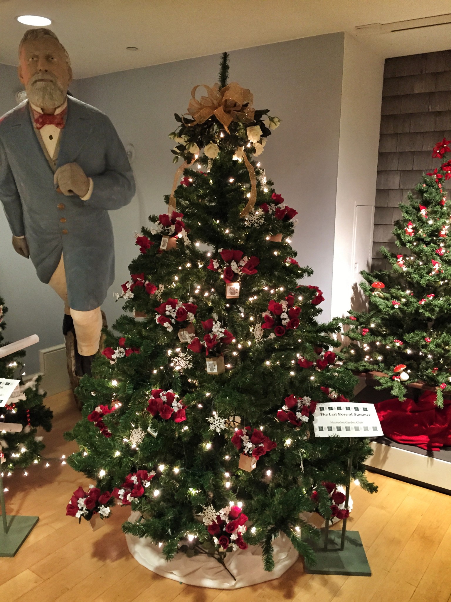 the-alyst.com, nantucket christmas stroll