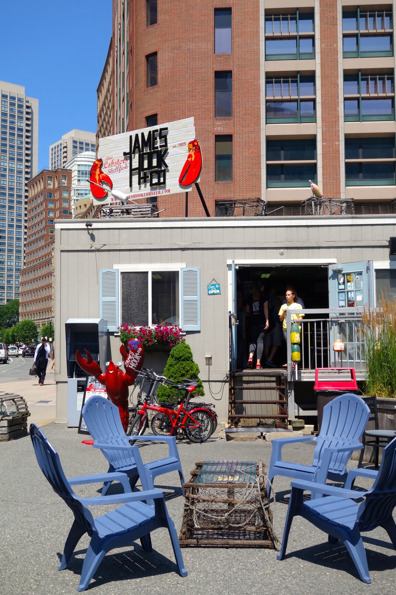 lobster roll, boston, james hook, the-alyst.com