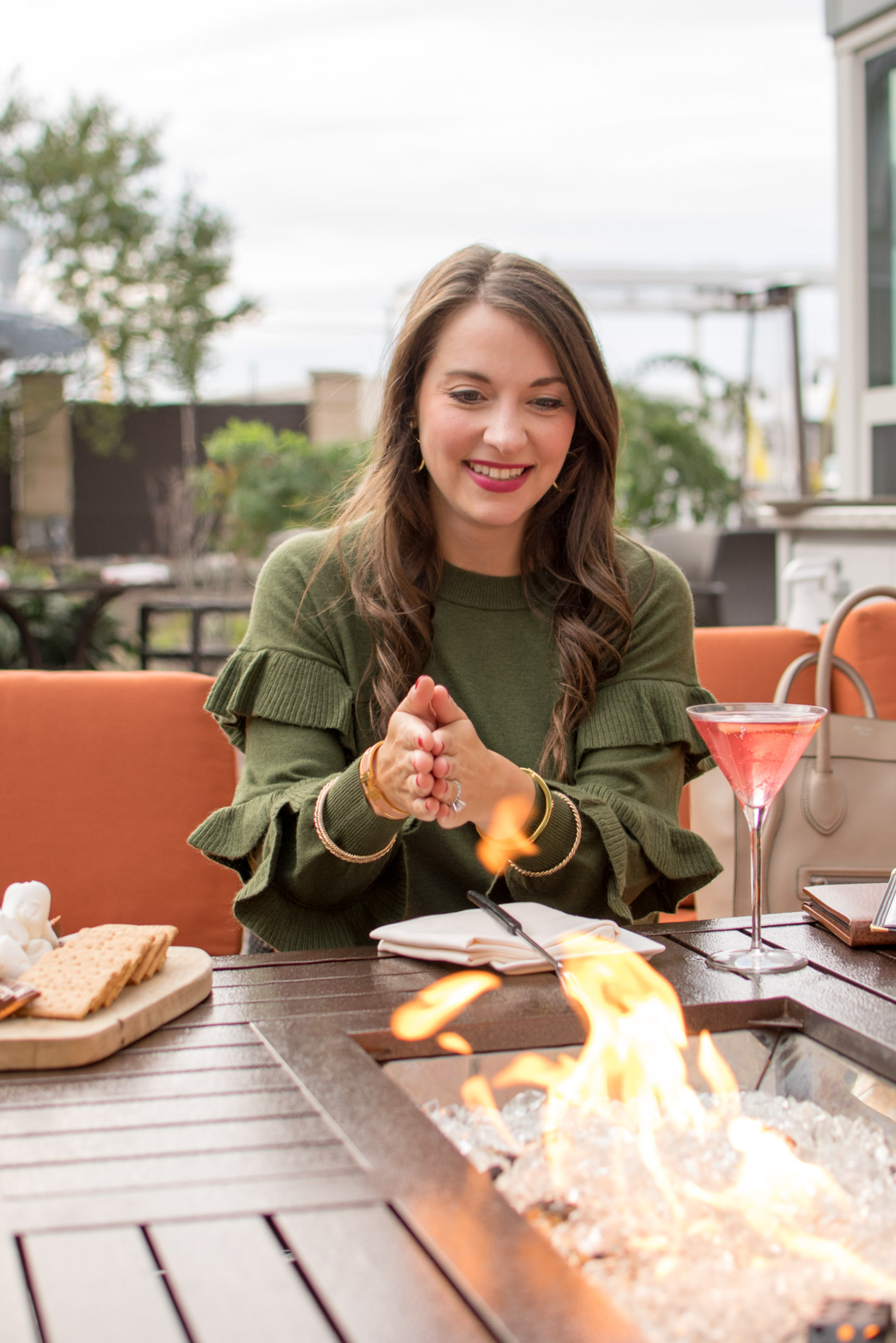 Restaurants with Outdoor Fire Pits in Boston, Aragosta Bar + Bistro, the-alyst.com