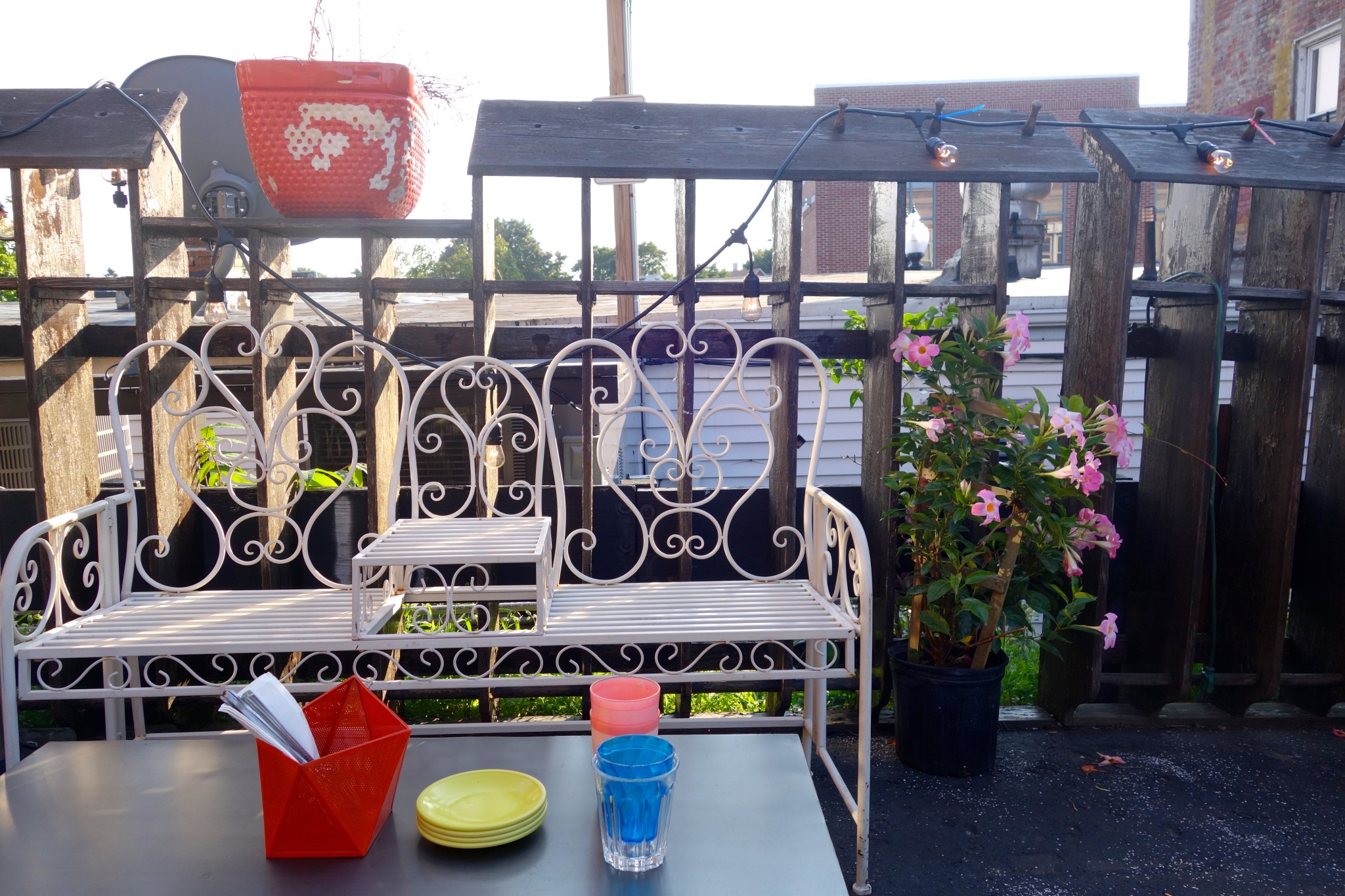 best restaurant patios in boston, daddy jones somerville, the-alyst.com