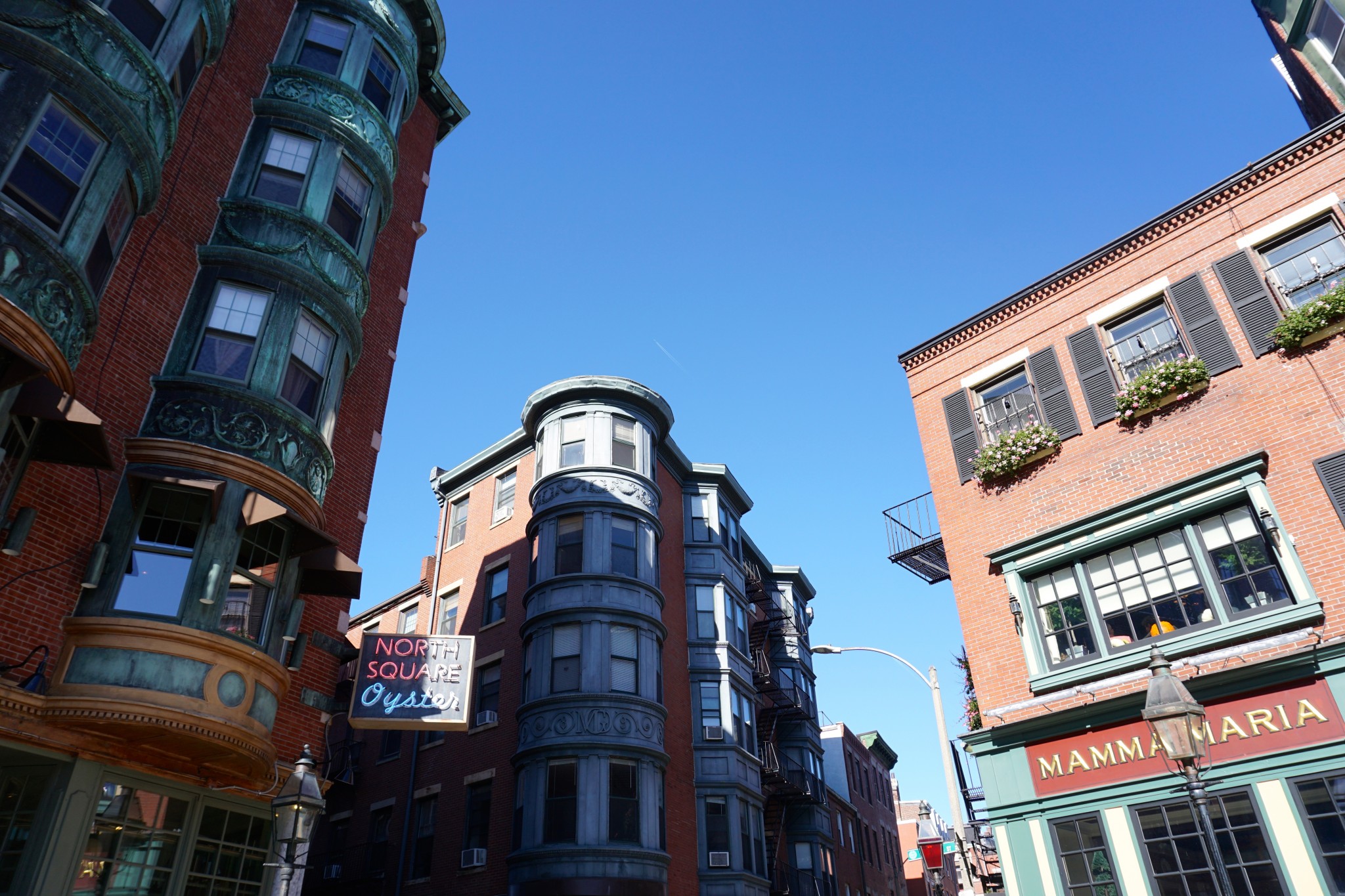 boston north end, north square, the-alyst.com