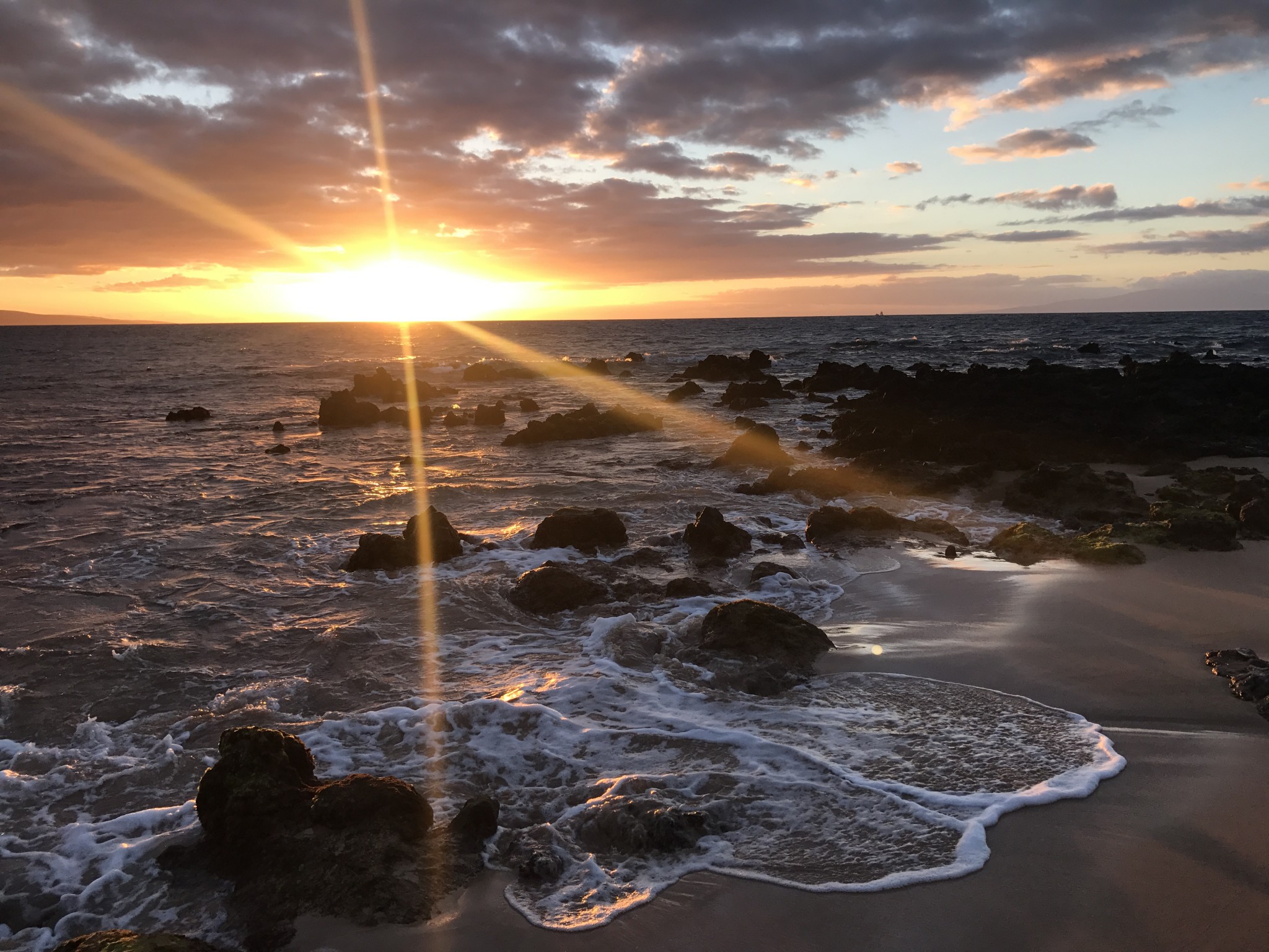 keawakapu beach sunset, maui, the-alyst.com
