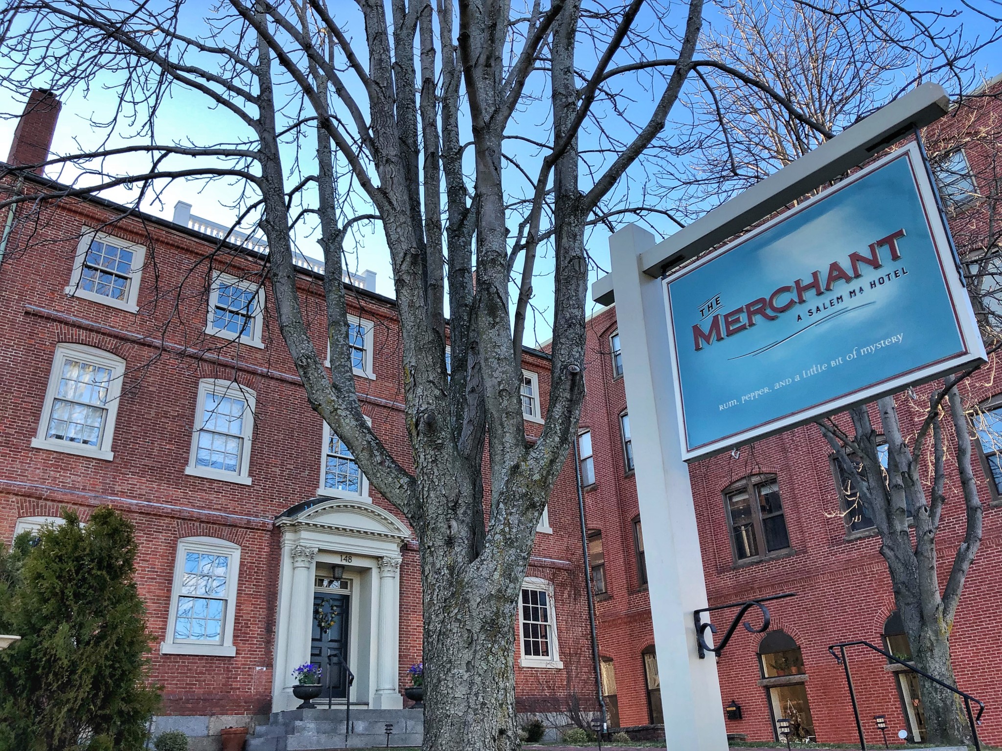 the merchant salem, lark hotels, salem, massachusetts, the-alyst.com