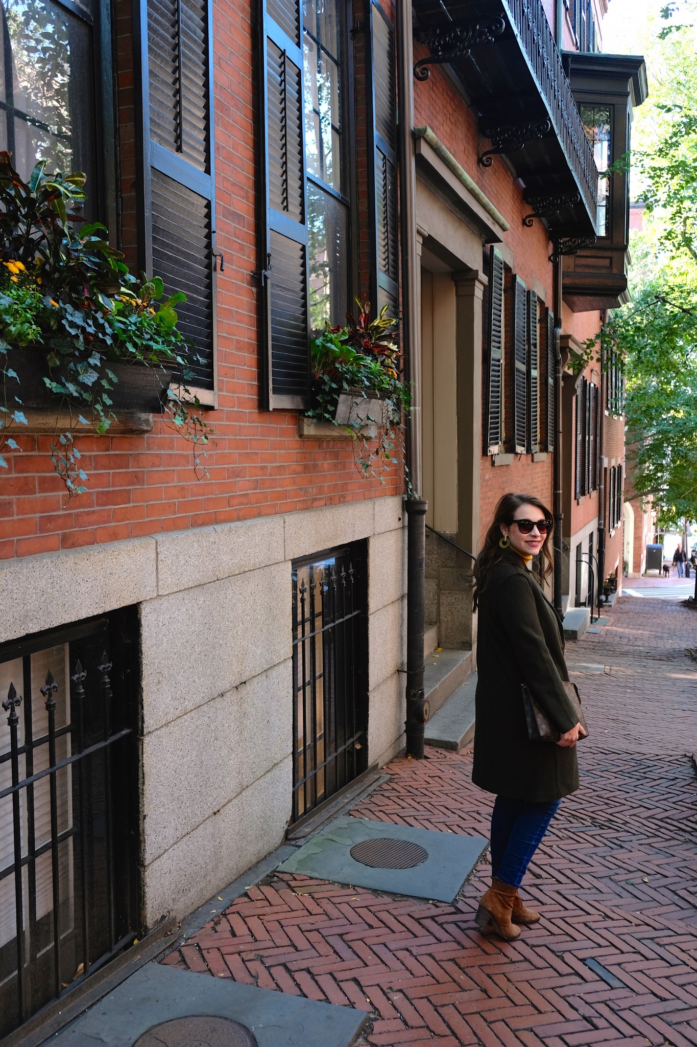 fall coat, fall style, olive green coat, the-alyst.com