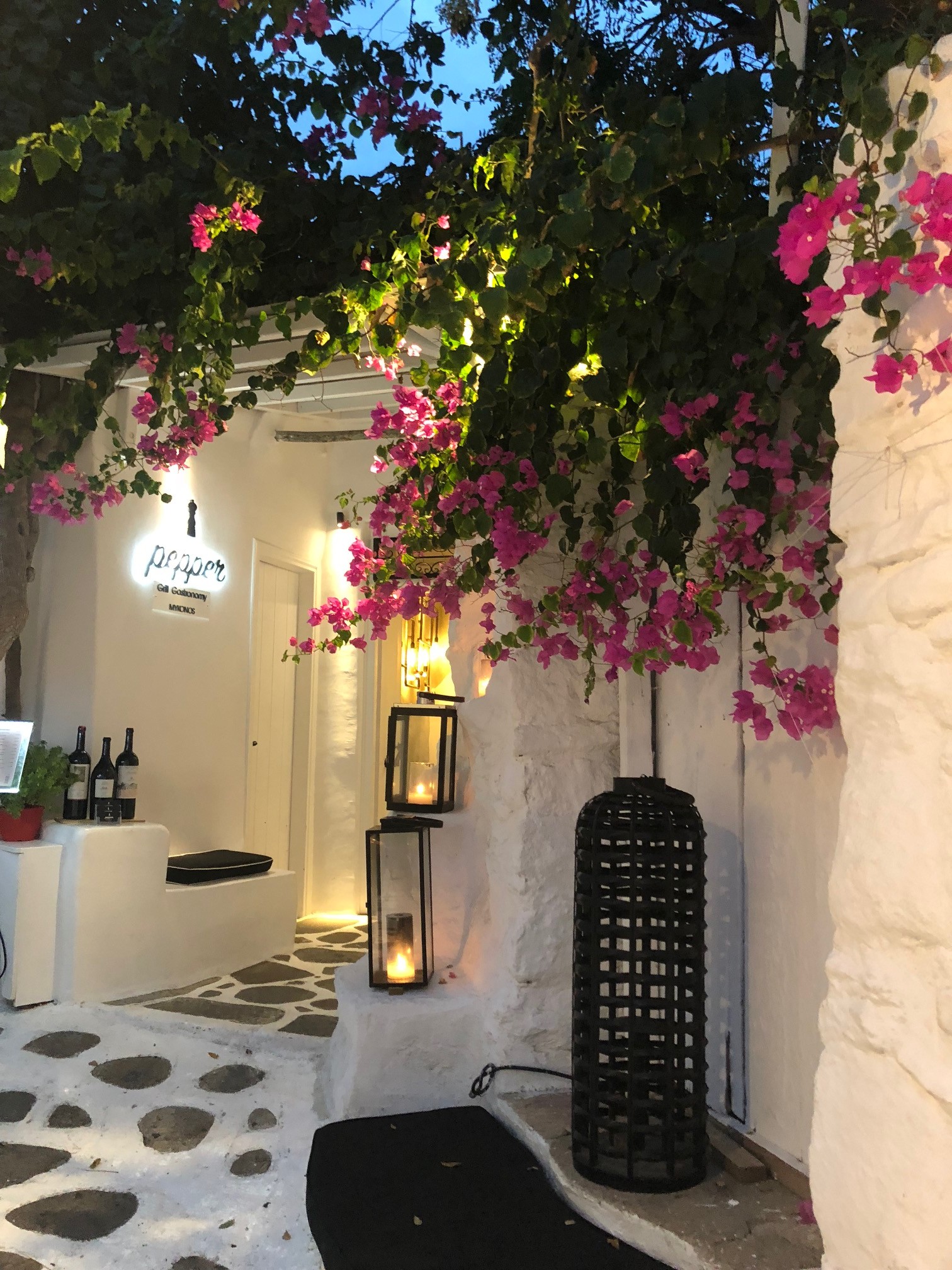mykonos, the-alyst.com