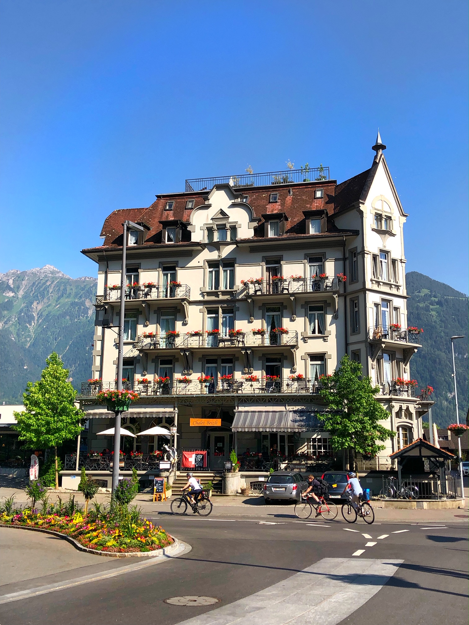 interlaken switzerland, the-alyst.com