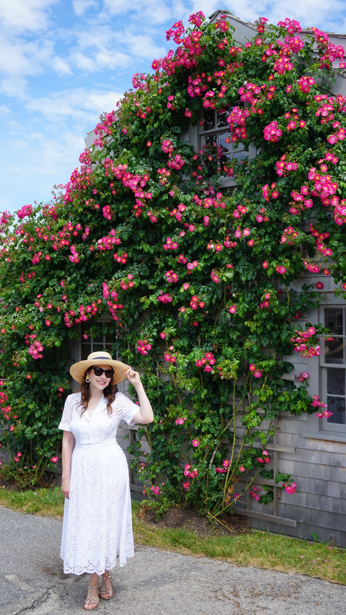 summer dresses, eyelet dress, sconset , siasconset nantucket, the-alyst.com