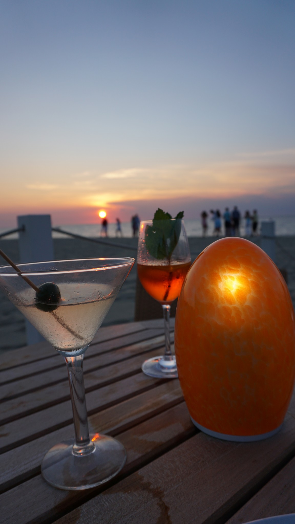 sunset galley beach, nantucket, the-alyst.com