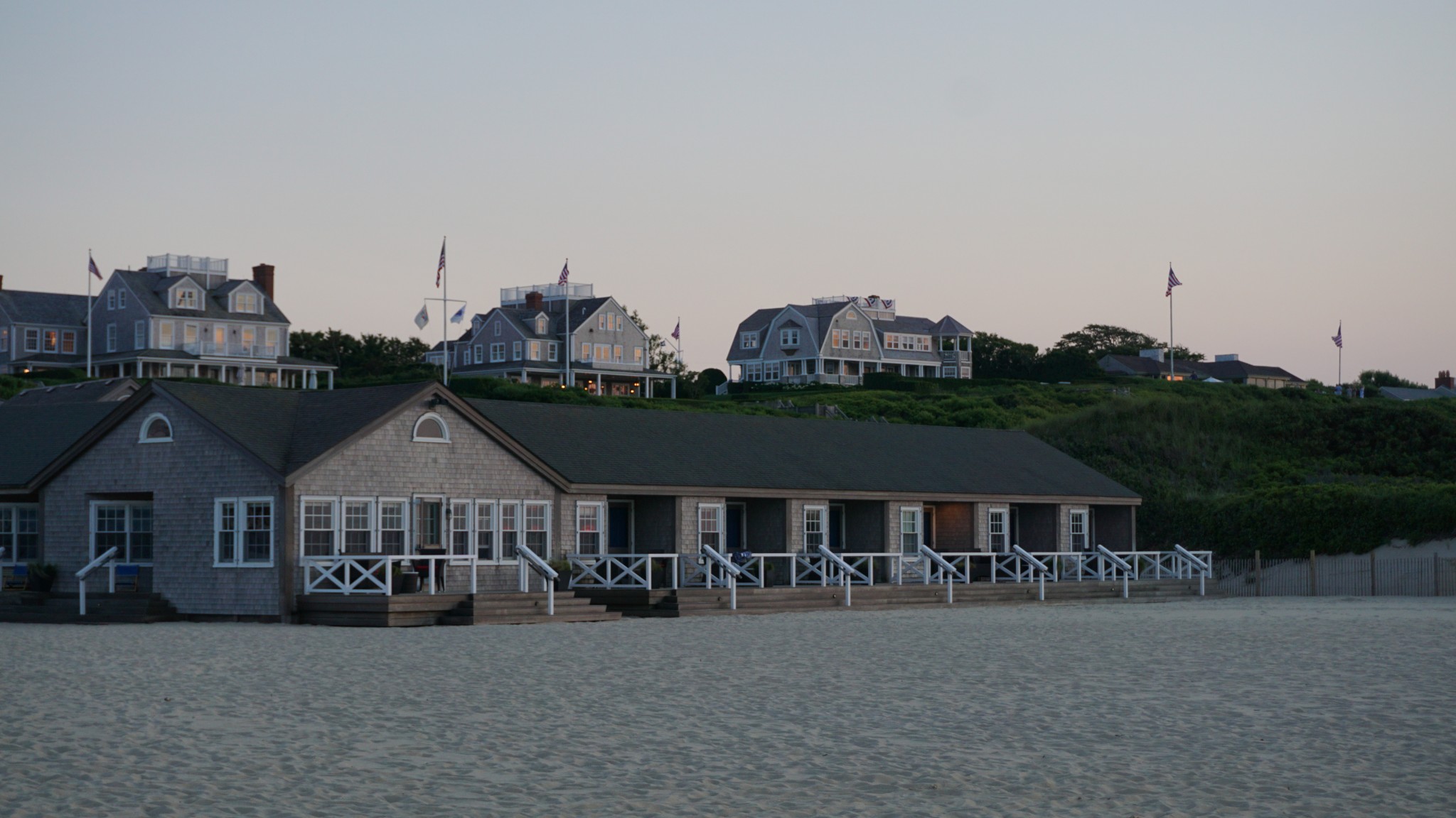 cliffside beach, galley beach, nantucket, the-alyst.com
