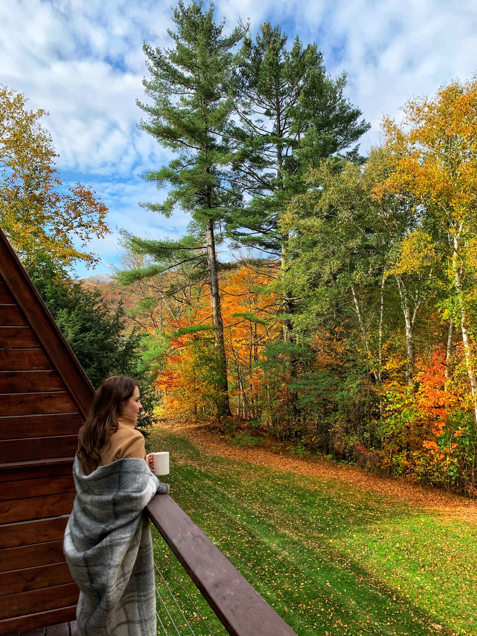 leaf peeping, foliage, stowe, vermont, the-alyst.com